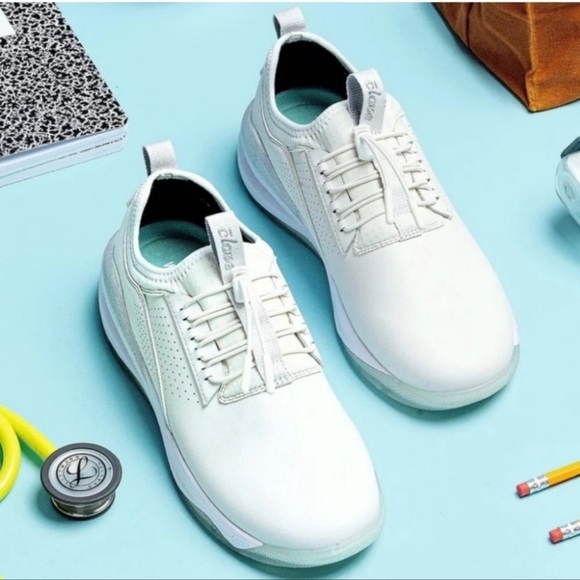 CLOVE Shoes - CLOVE NURSE brand  New SHOES SIZE women   10 White men 8.5 unisex